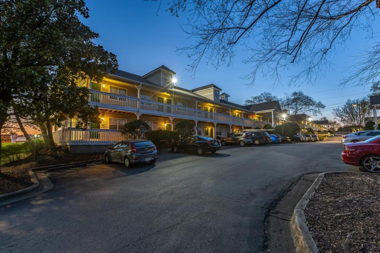 Hometowne Studios By Red Roof Atlanta Ne - Norcross South מראה חיצוני תמונה