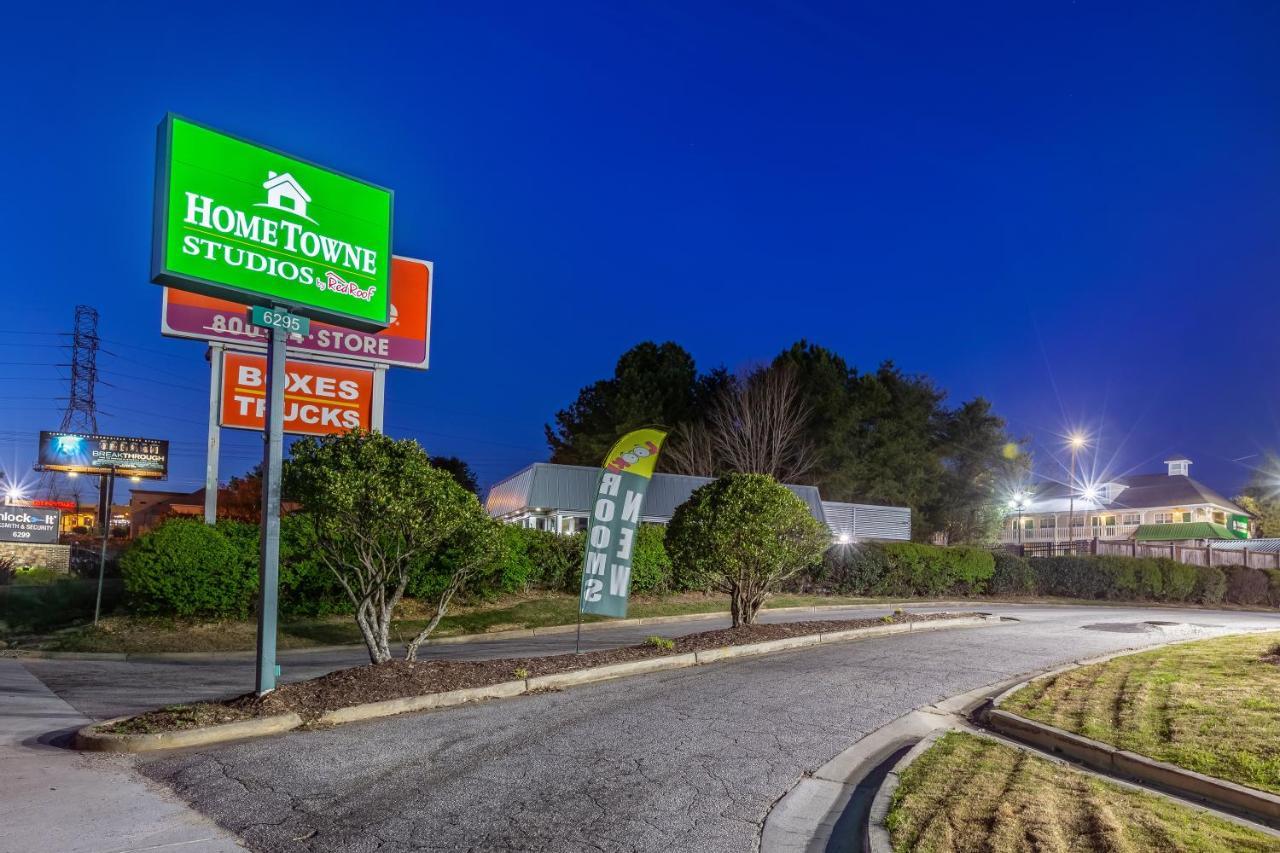 Hometowne Studios By Red Roof Atlanta Ne - Norcross South מראה חיצוני תמונה